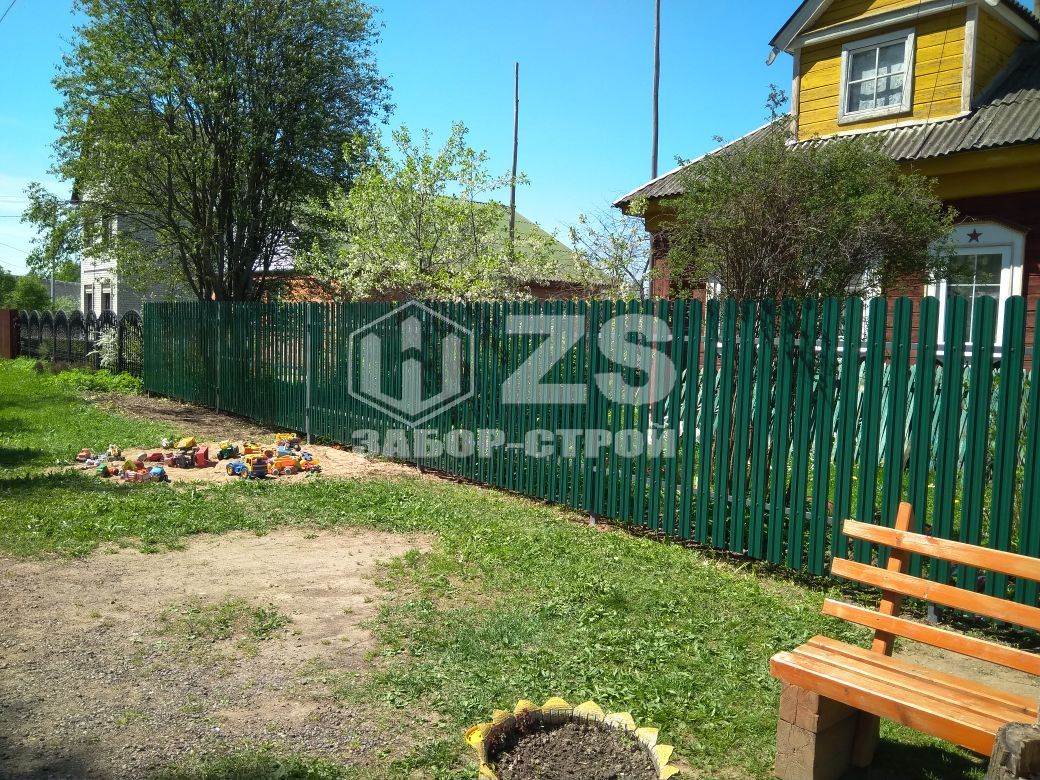 Забор из евроштакетника 120 метра Забор из евроштакетника 120 метра